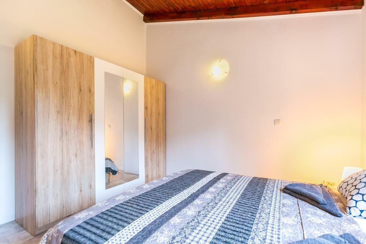 Villa Zara Ližnjan Exterior foto